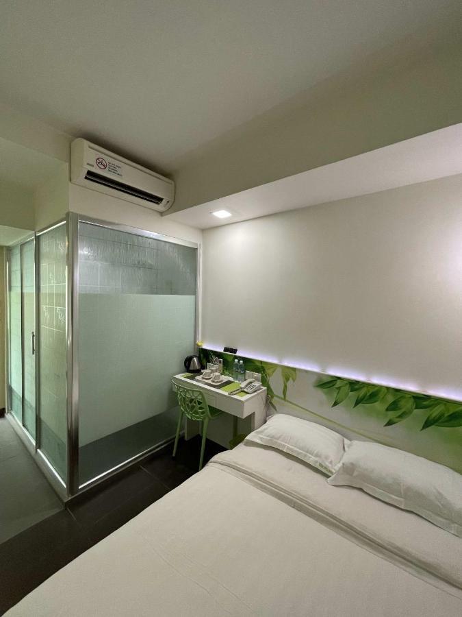 Green Apple Boutique Hotel Кота-Кинабалу Экстерьер фото